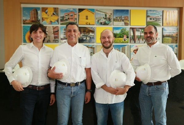 Amarilo genera espacios de convivencia en Brisas del Golf