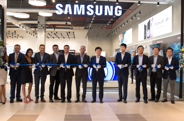 Samsung presenta su nuevo concepto de tiendas en Panamá Samsung