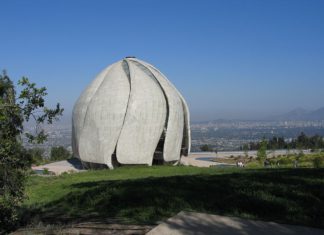 Casa de Adoración Bahá’í: arquitectura, espiritualidad y naturaleza en Santiago de Chile Casa de Adoración Bahá’í Chile