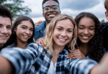 Generación Z: ¿qué les interesa cuando se trata de vivienda? Inmobilia-Curso-generacion-z